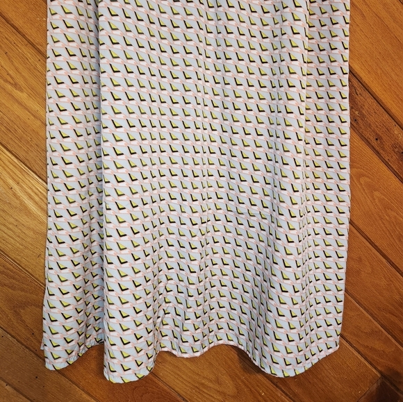 Liz Lange maternity gray and pink geometric triangle pattern large summer Dress - Picture 6 of 12